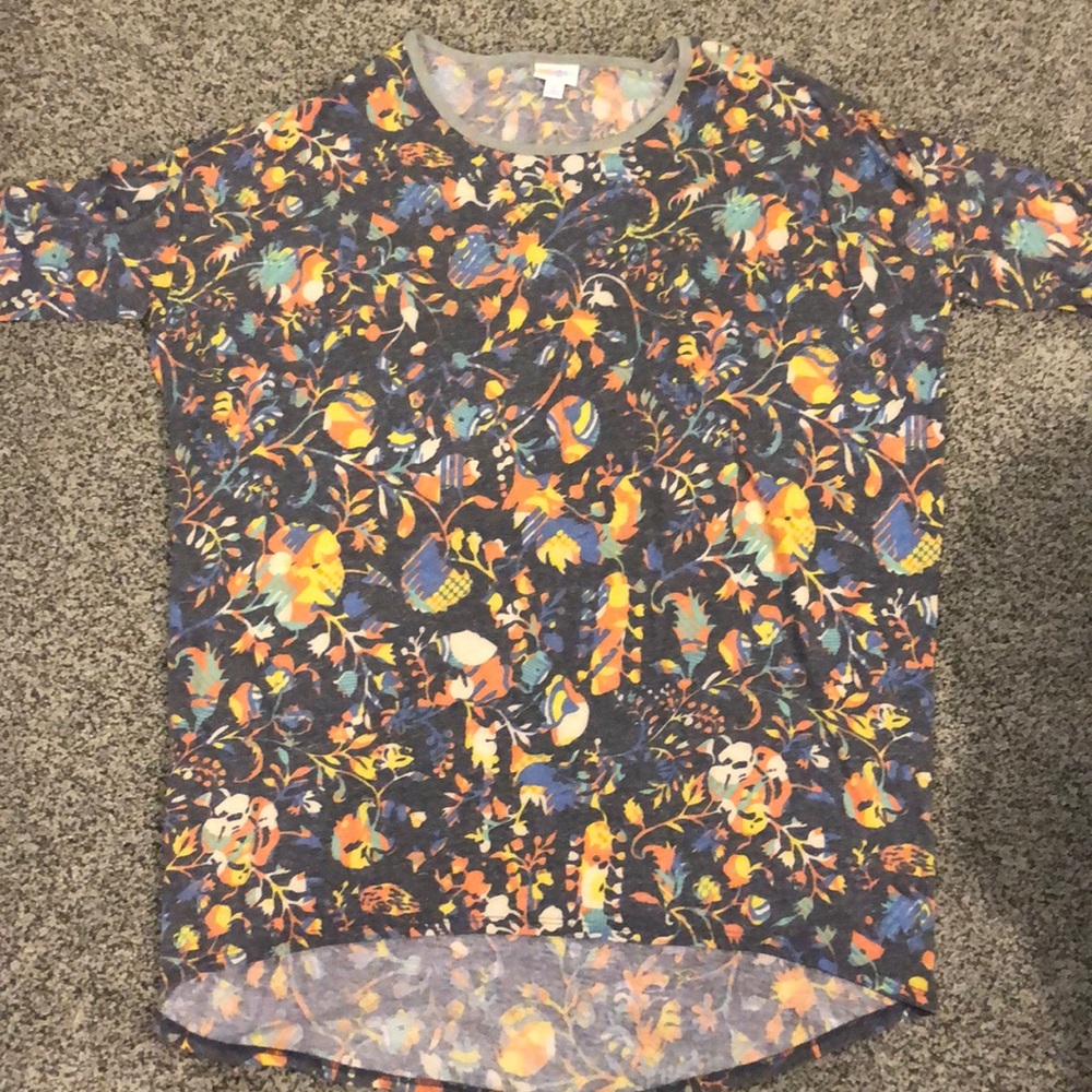 LuLaRoe Irma top